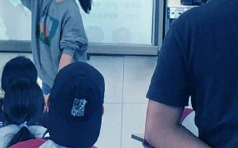 [����]���нM�L��λ؟